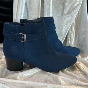 NWOB STYLE & CO ROYAL BLUE BOOTIE 9